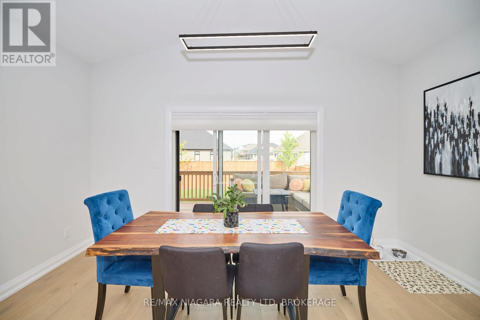 Photo 4 of 3609 Canfield Crescent, Fort Erie ON