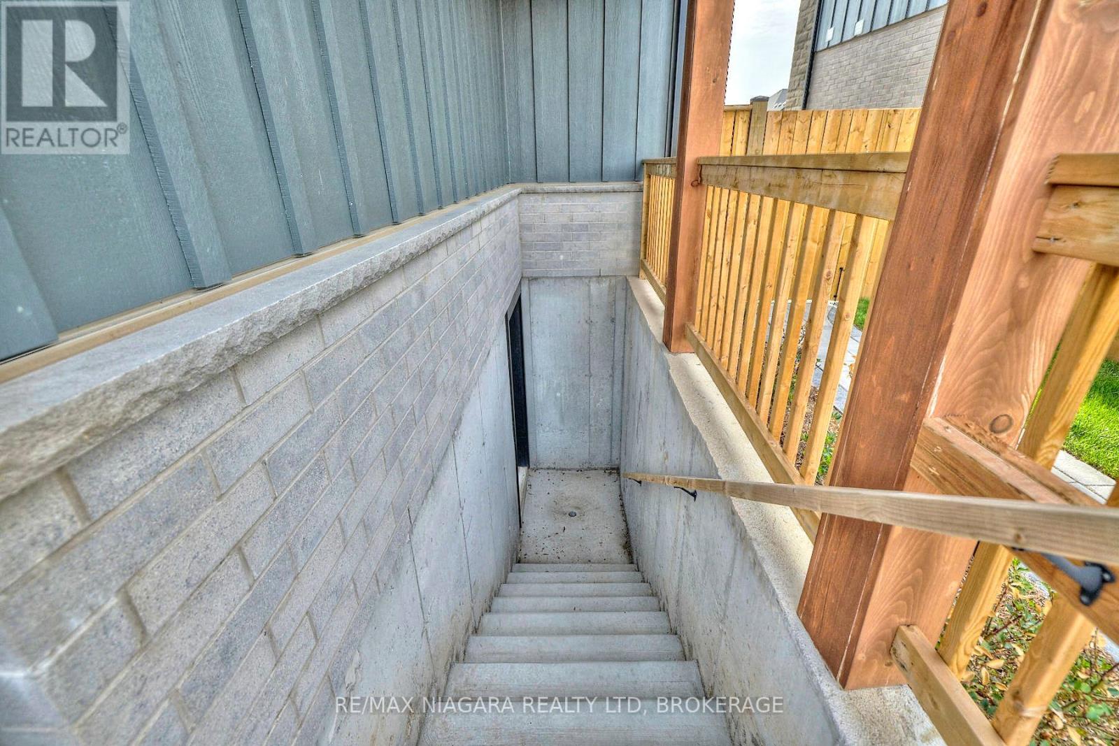 Photo 29 of 3609 Canfield Crescent, Fort Erie ON