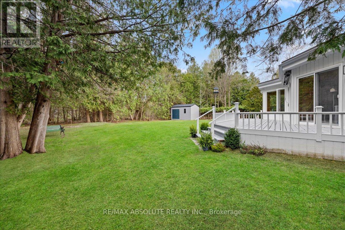 Photo 10 of 36 Beverly Street, Ottawa ON