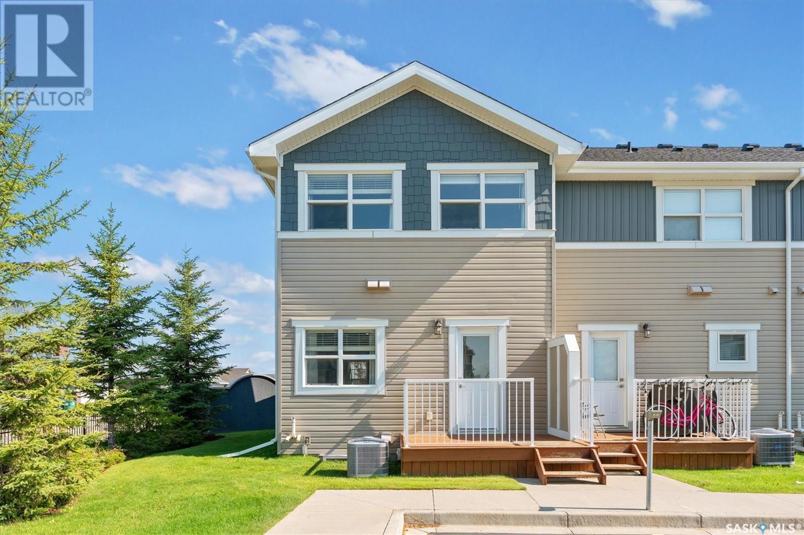 Photo 11 of 1137 Kolynchuk Link, Saskatoon SK