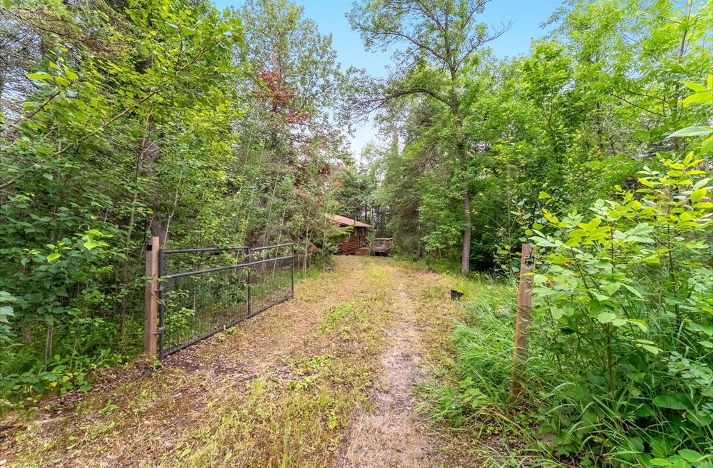 Photo 11 of 64 Westland Drive, Belair MB