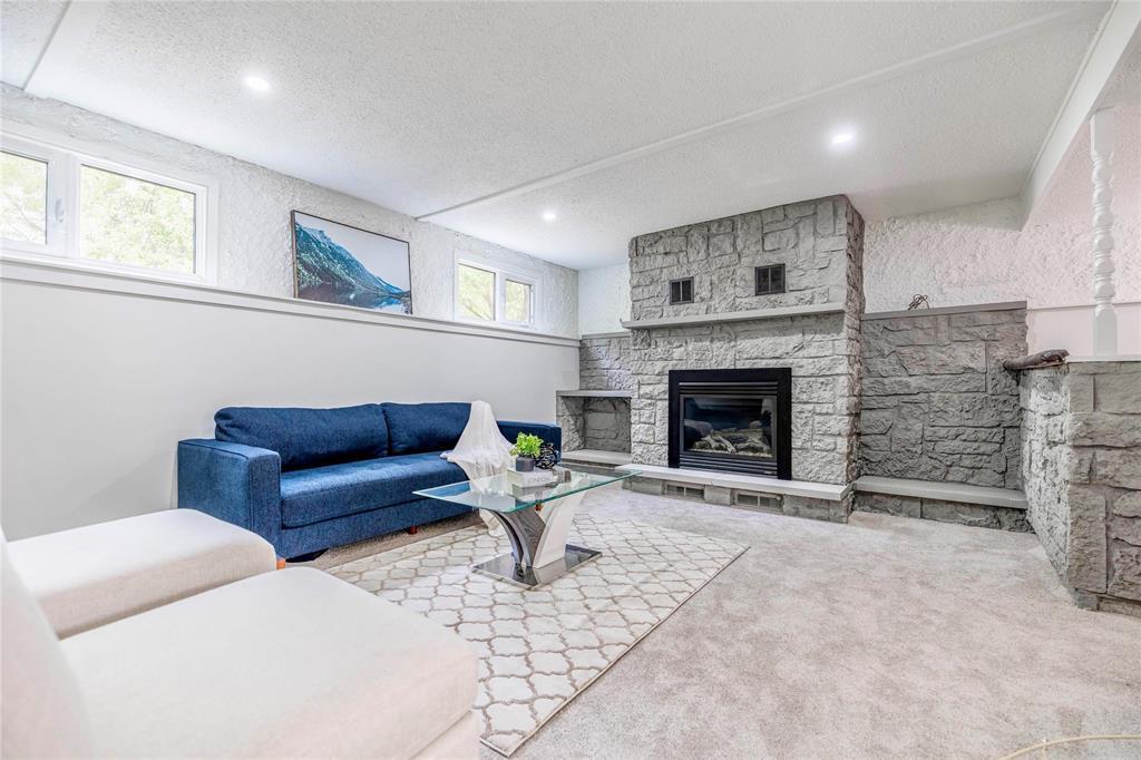 Photo 22 of 152 Larche Avenue W, Winnipeg MB