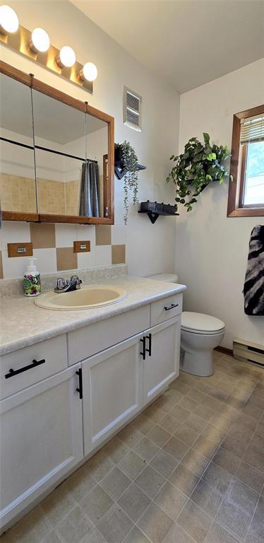 Photo 13 of 319 Netley Avenue, Selkirk MB