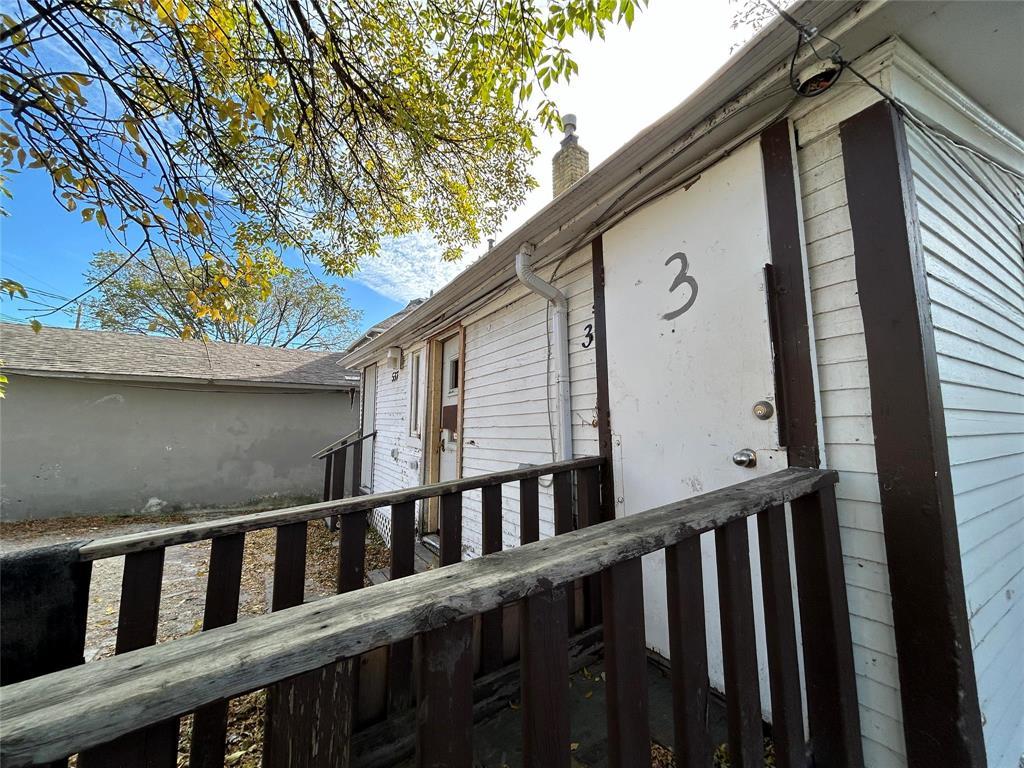 Photo 5 of 537 Redwood Avenue, Winnipeg MB