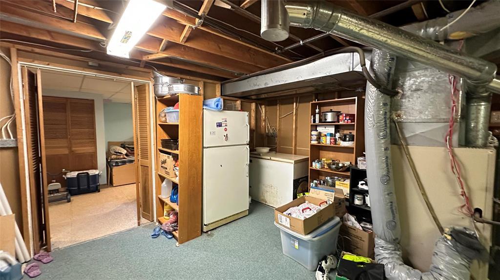 Photo 31 of 2061 Manitoba Avenue, Winnipeg MB