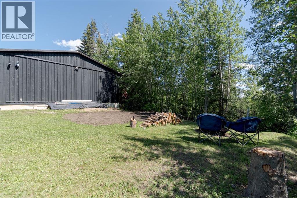 Photo 42 of 49 Poplar Crescent, Gregoire Lake Estates AB