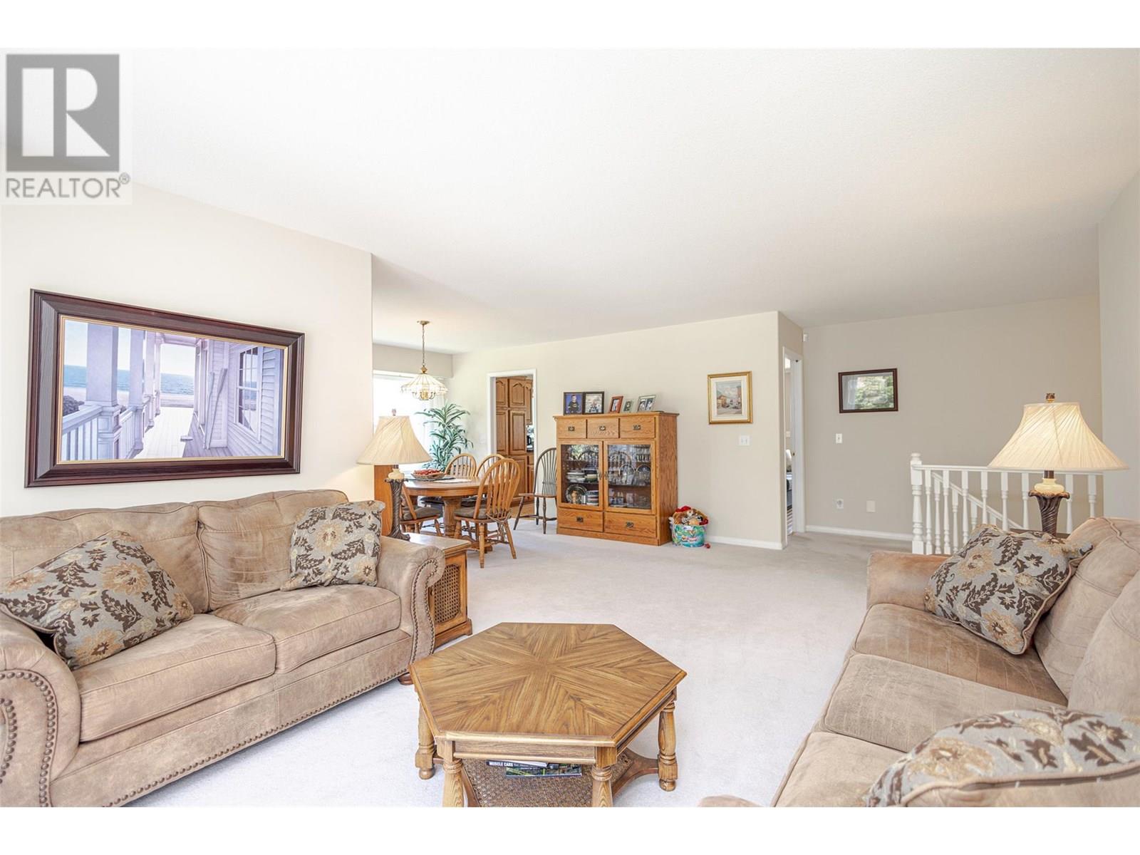 5291 Bradbury Street, Peachland