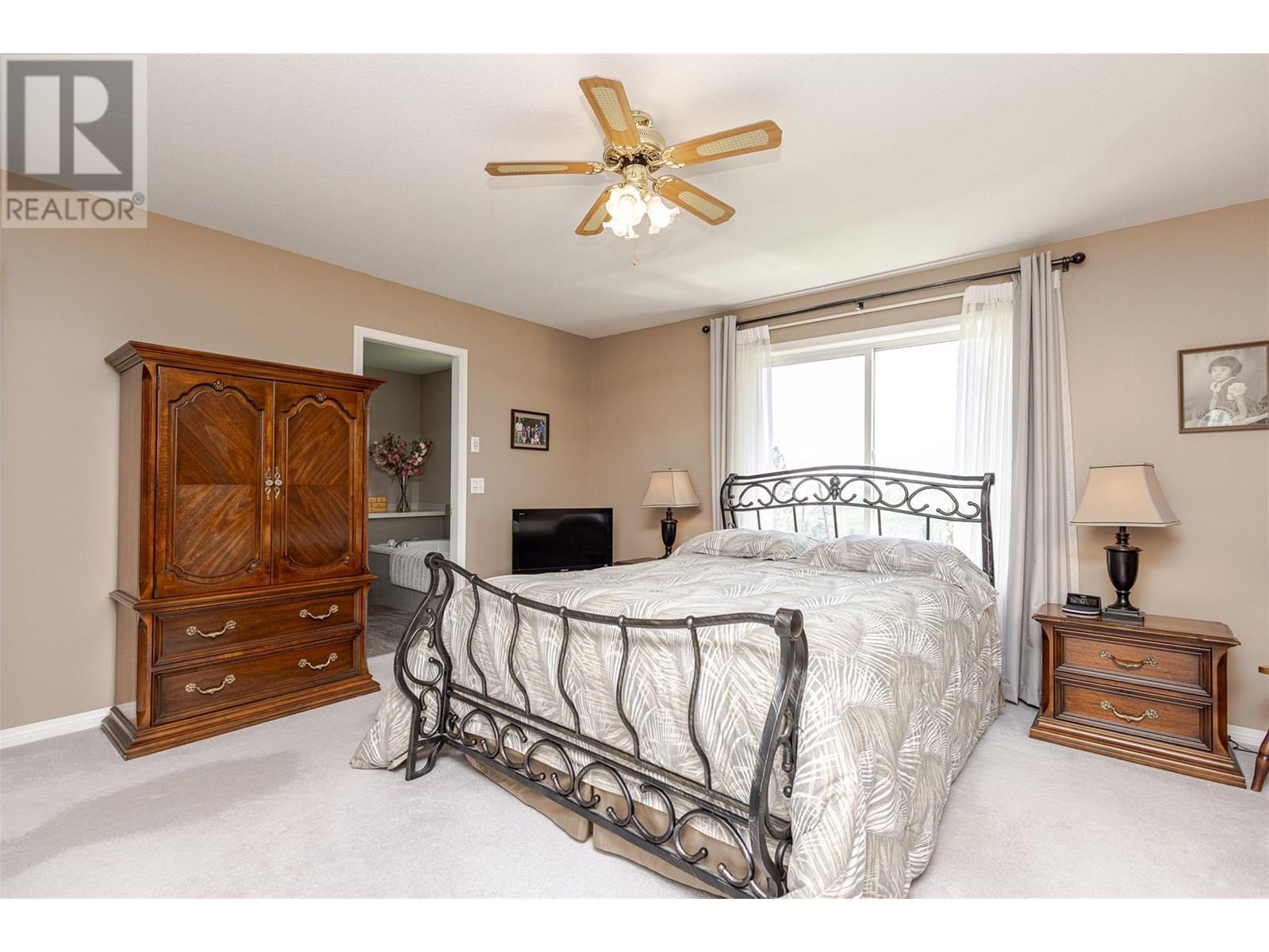 5291 Bradbury Street, Peachland