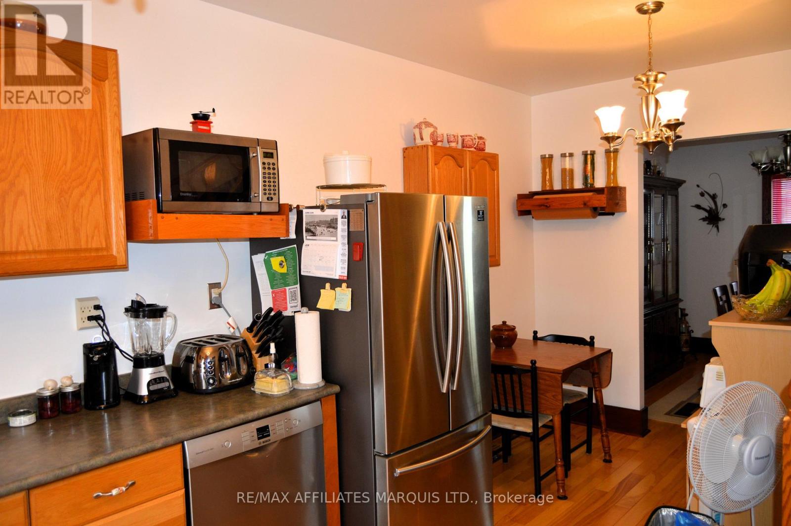 Photo 21 of 444 Eighth Street E, Cornwall ON