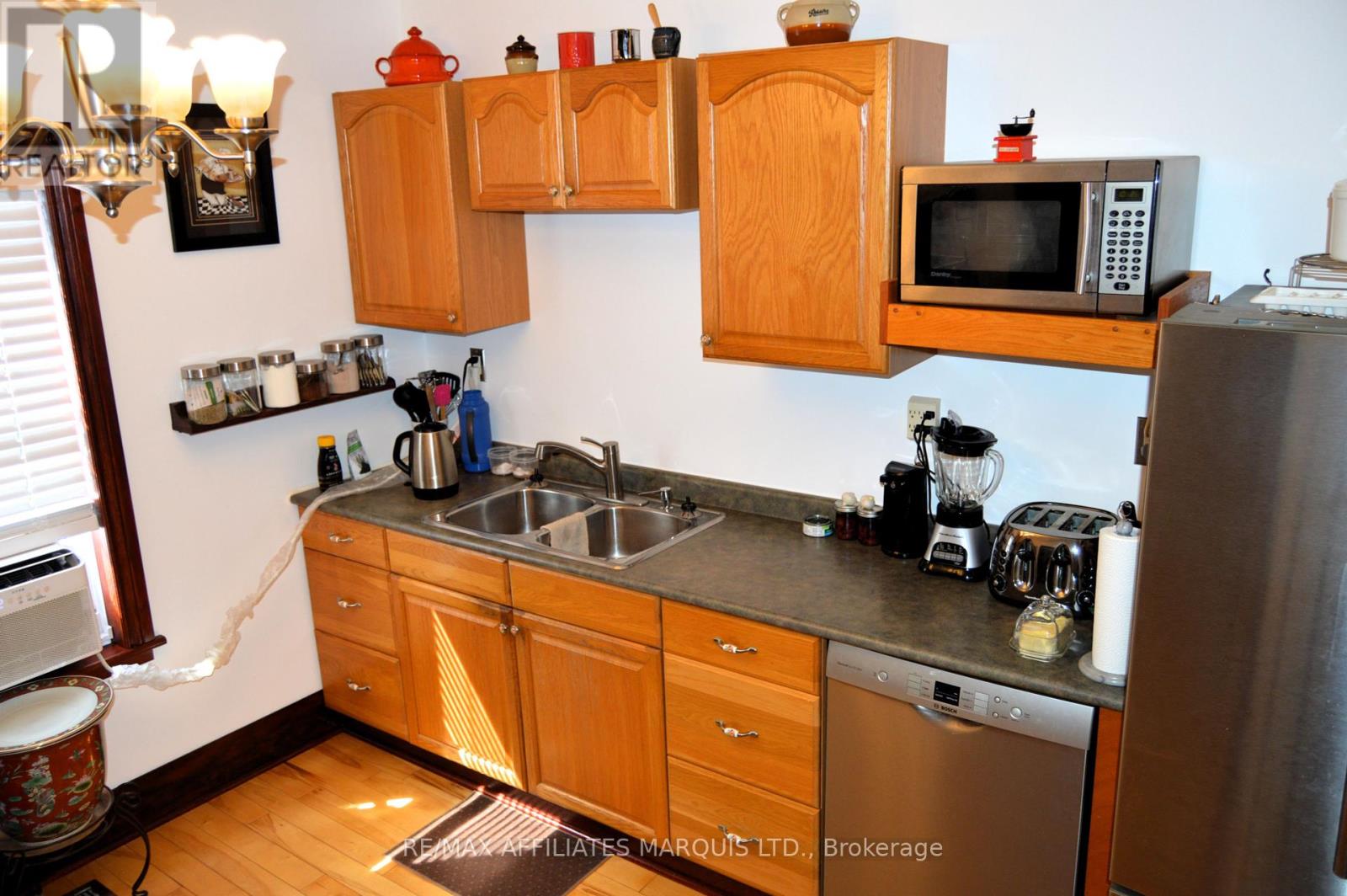 Photo 20 of 444 Eighth Street E, Cornwall ON
