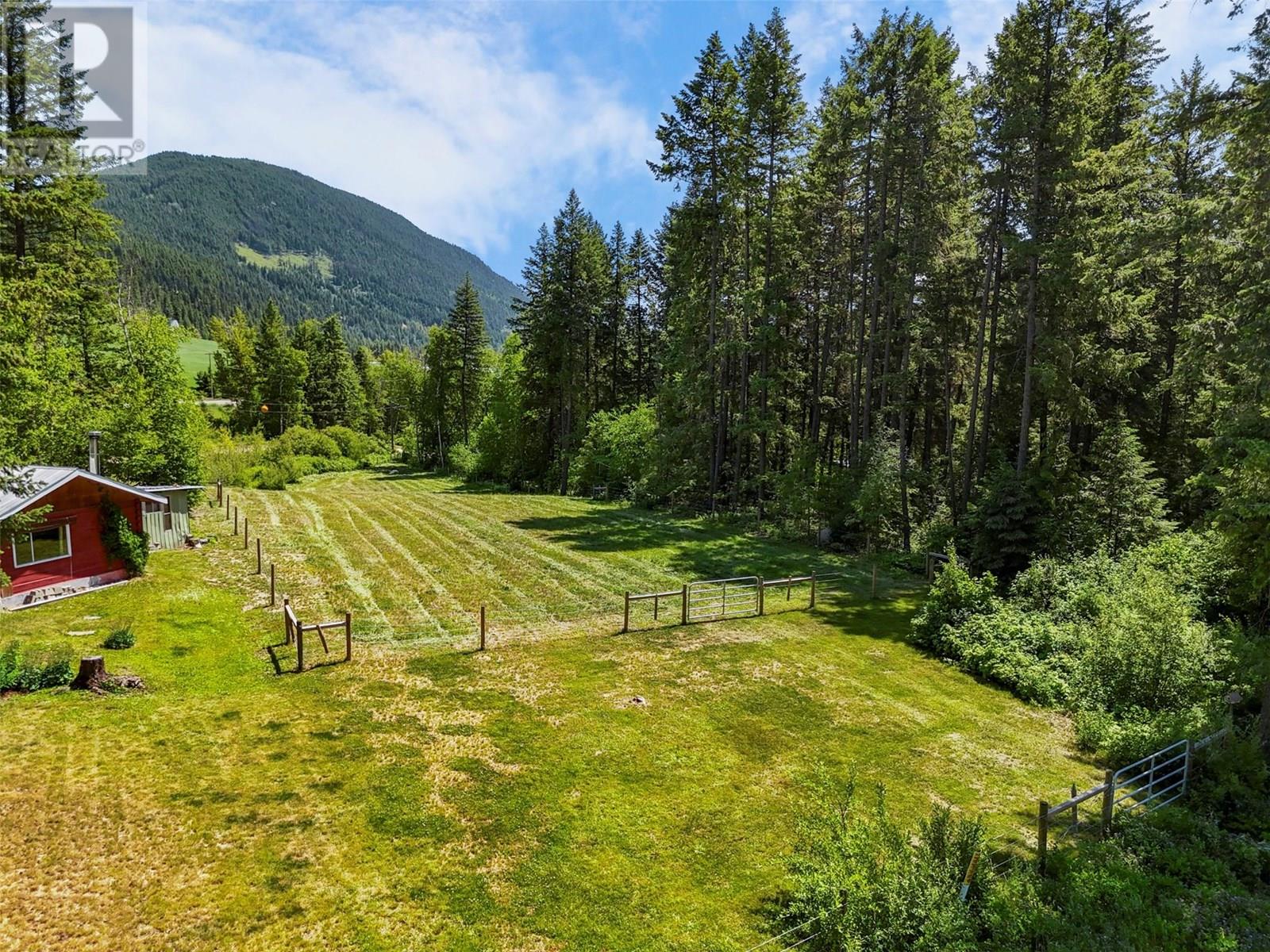 955 Raft River Road, Clearwater