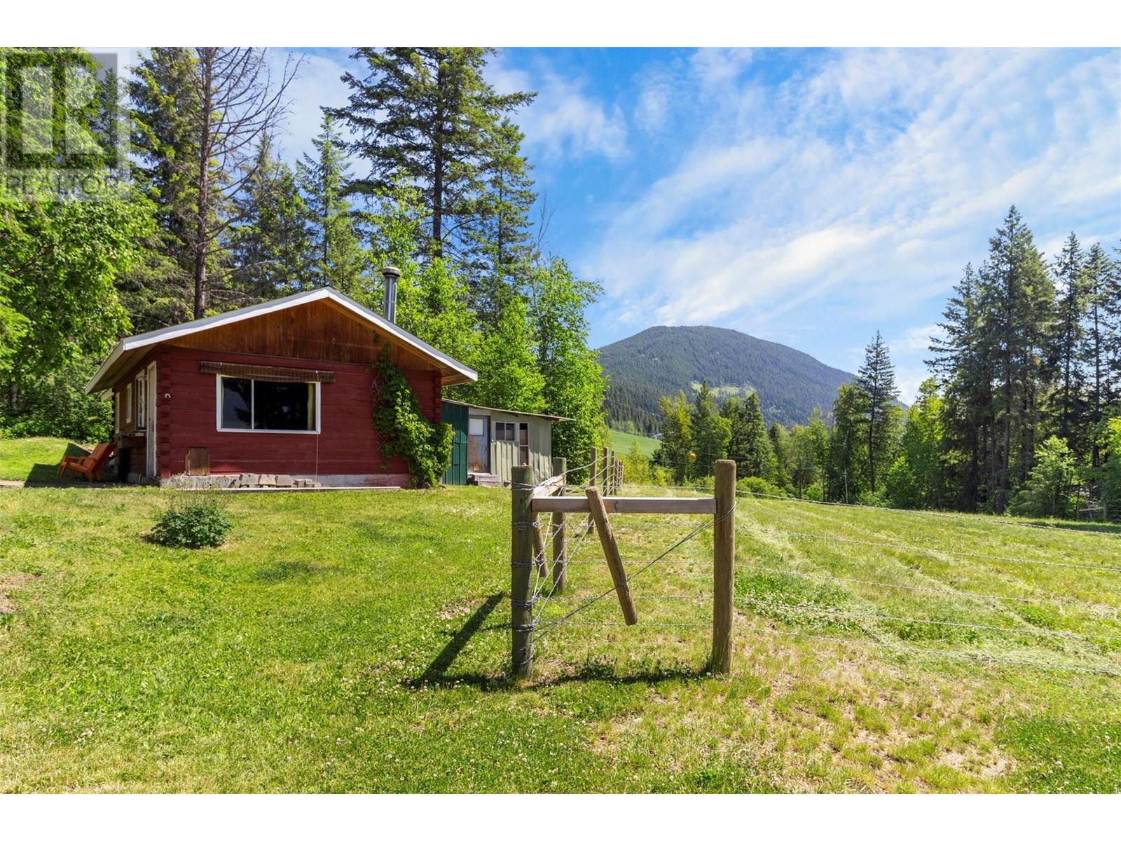 955 Raft River Road, Clearwater