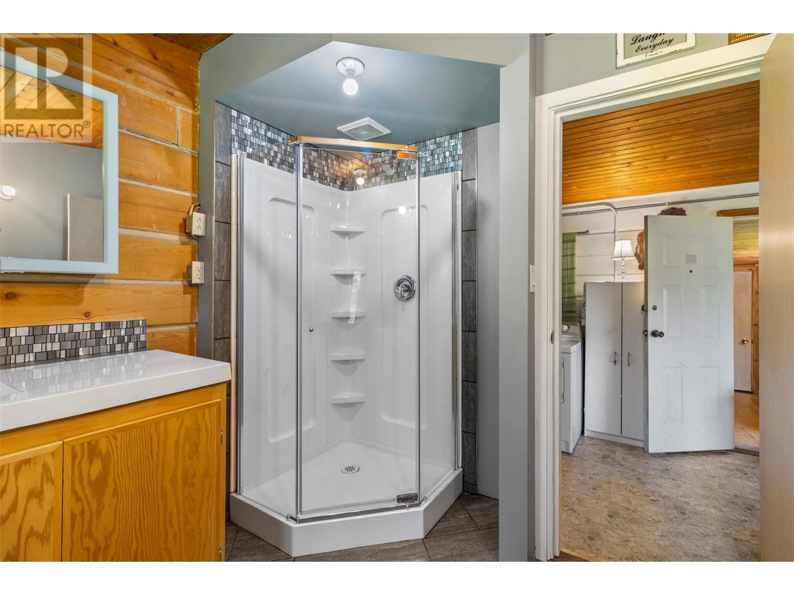 955 Raft River Road, Clearwater