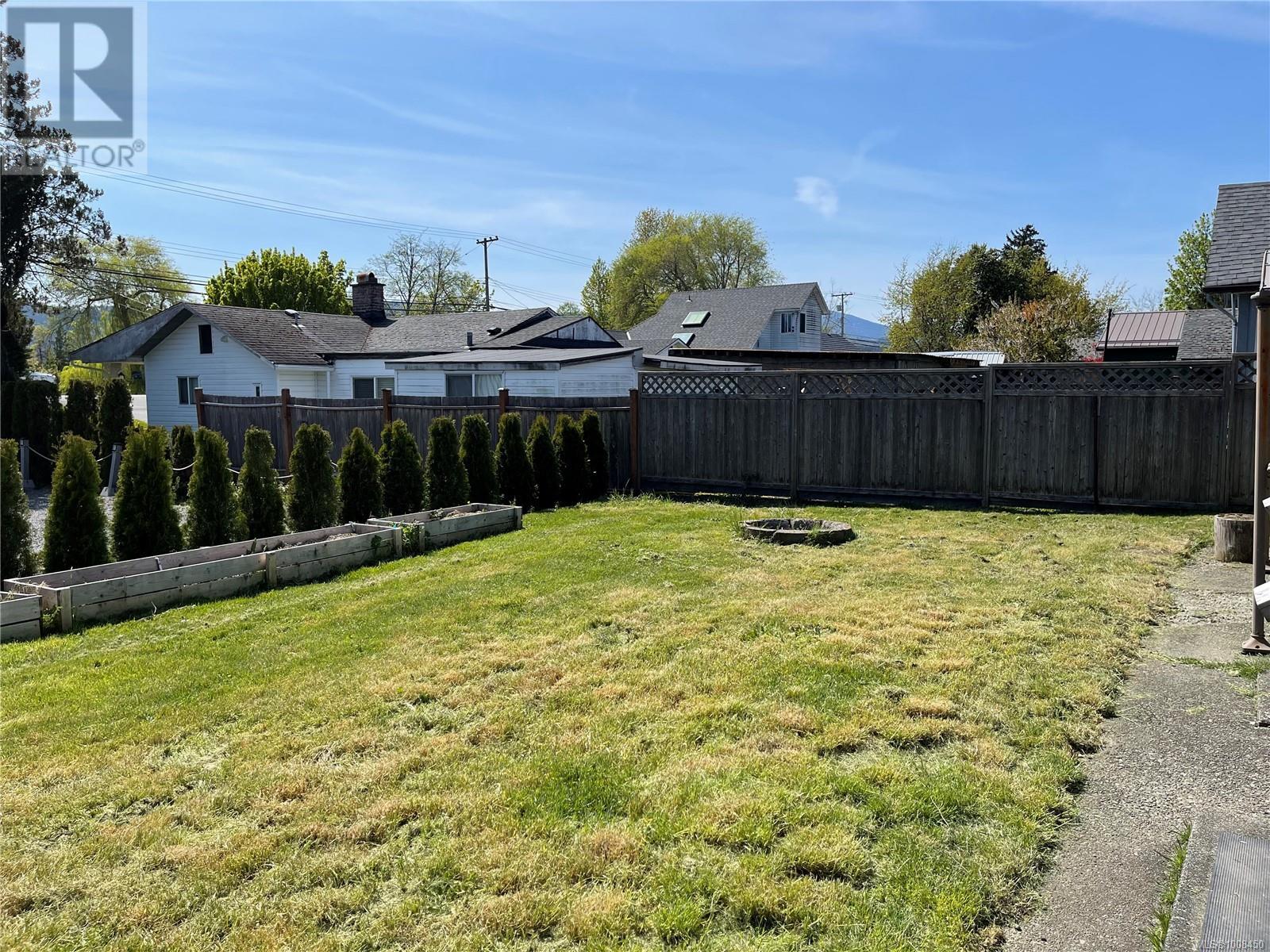 5164 Heaslip Rd, Port Alberni