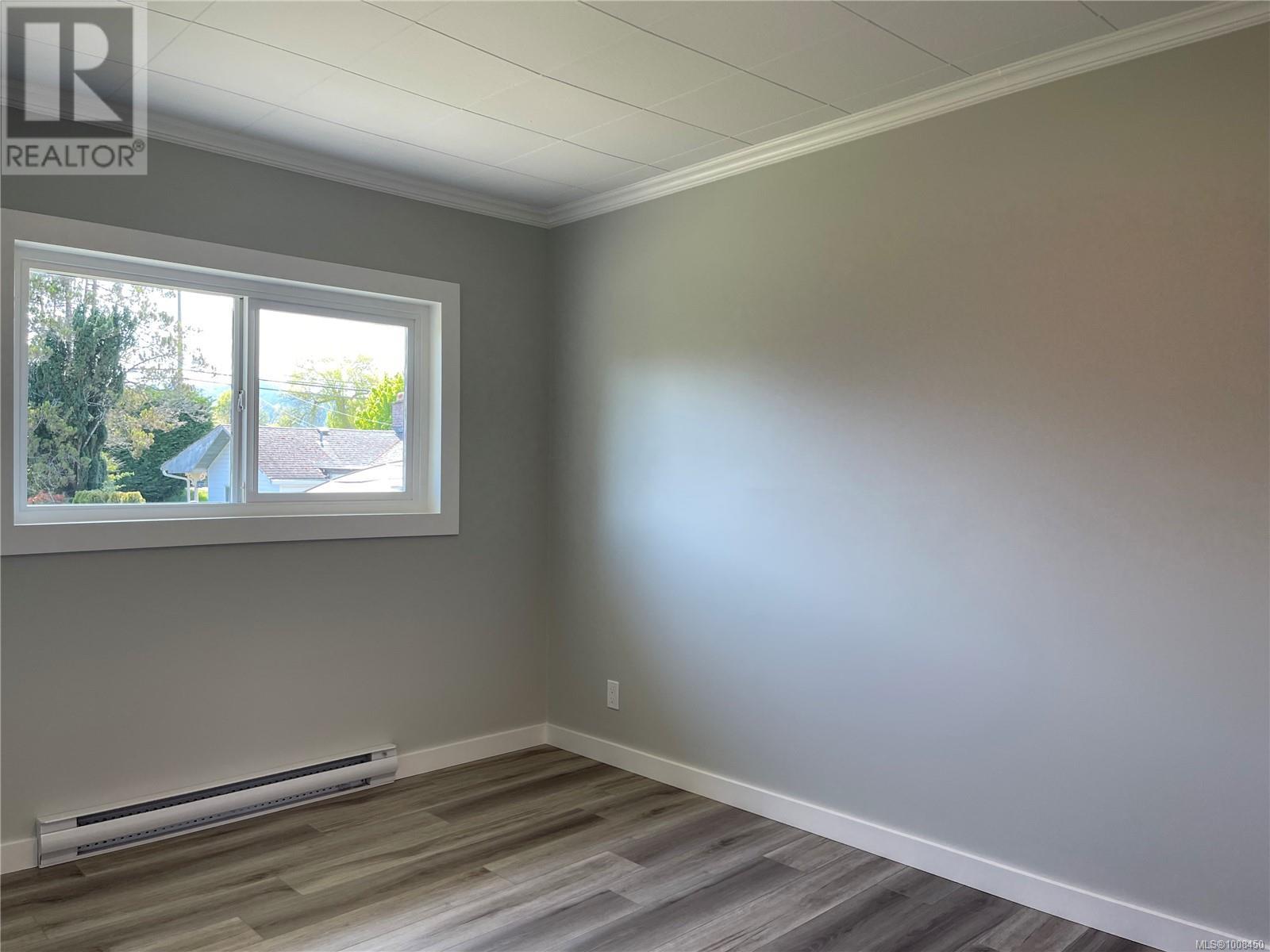 5164 Heaslip Rd, Port Alberni