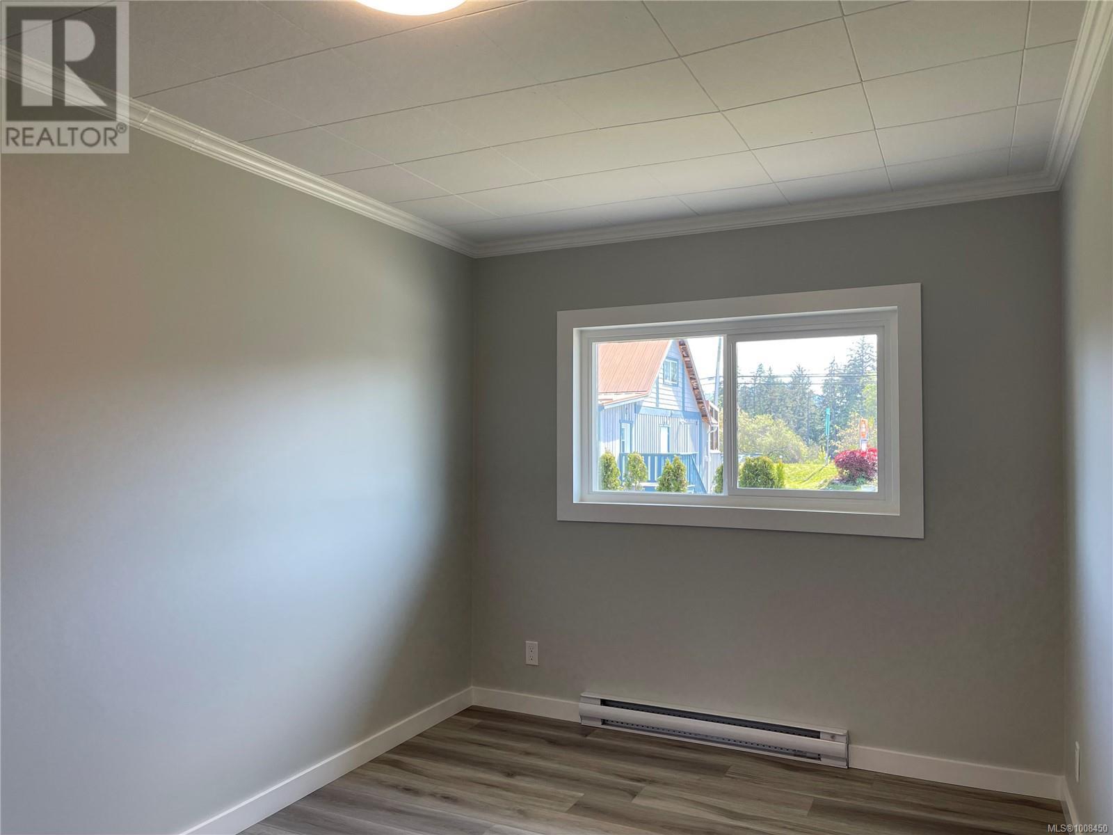 5164 Heaslip Rd, Port Alberni
