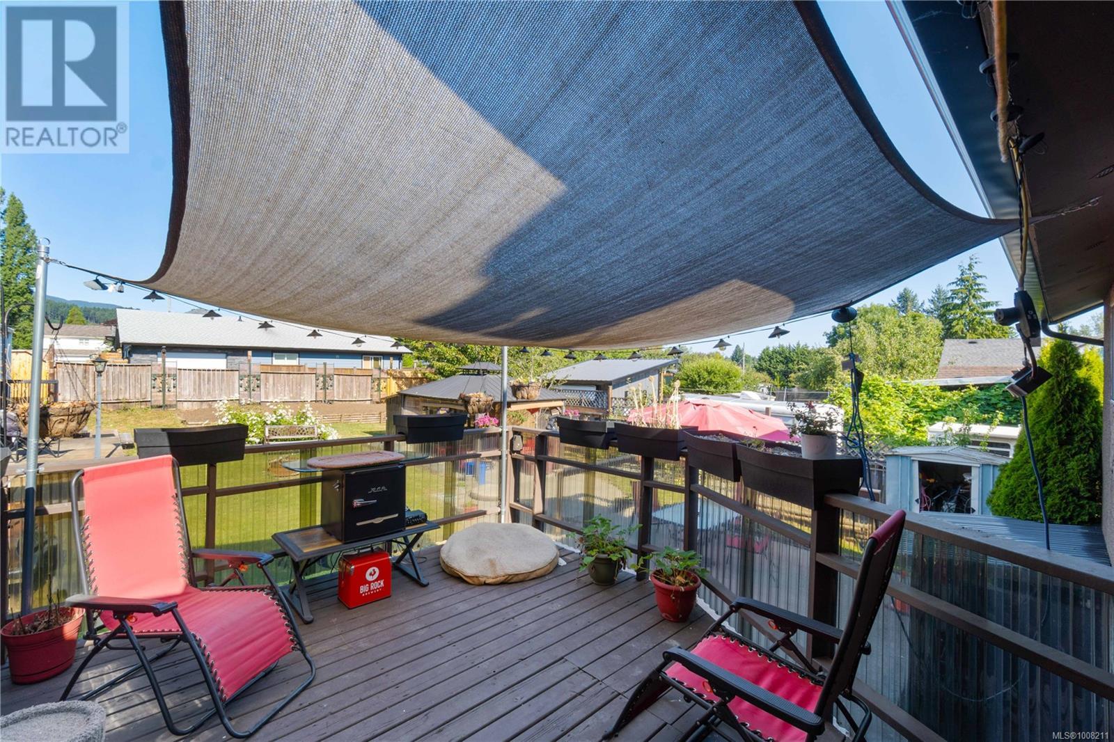 Photo 13 of 375 Bruce Ave, Nanaimo BC