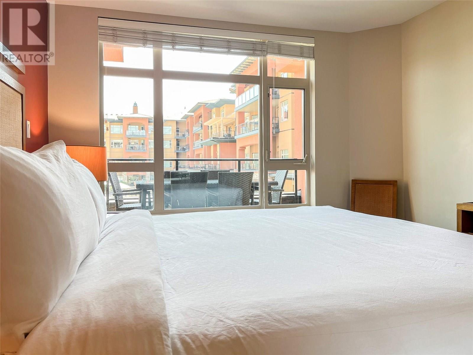 15 Park Place Unit# 201, Osoyoos