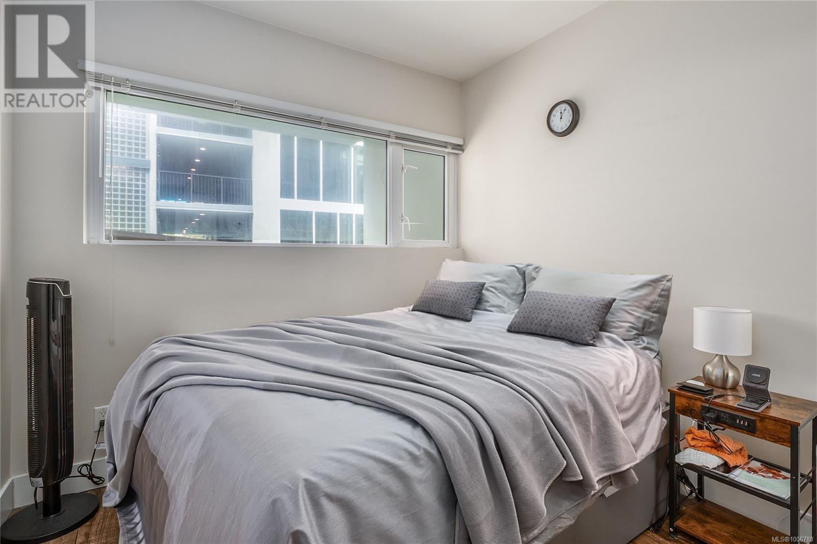 Photo 12 of 408 1090 Johnson St, Victoria BC