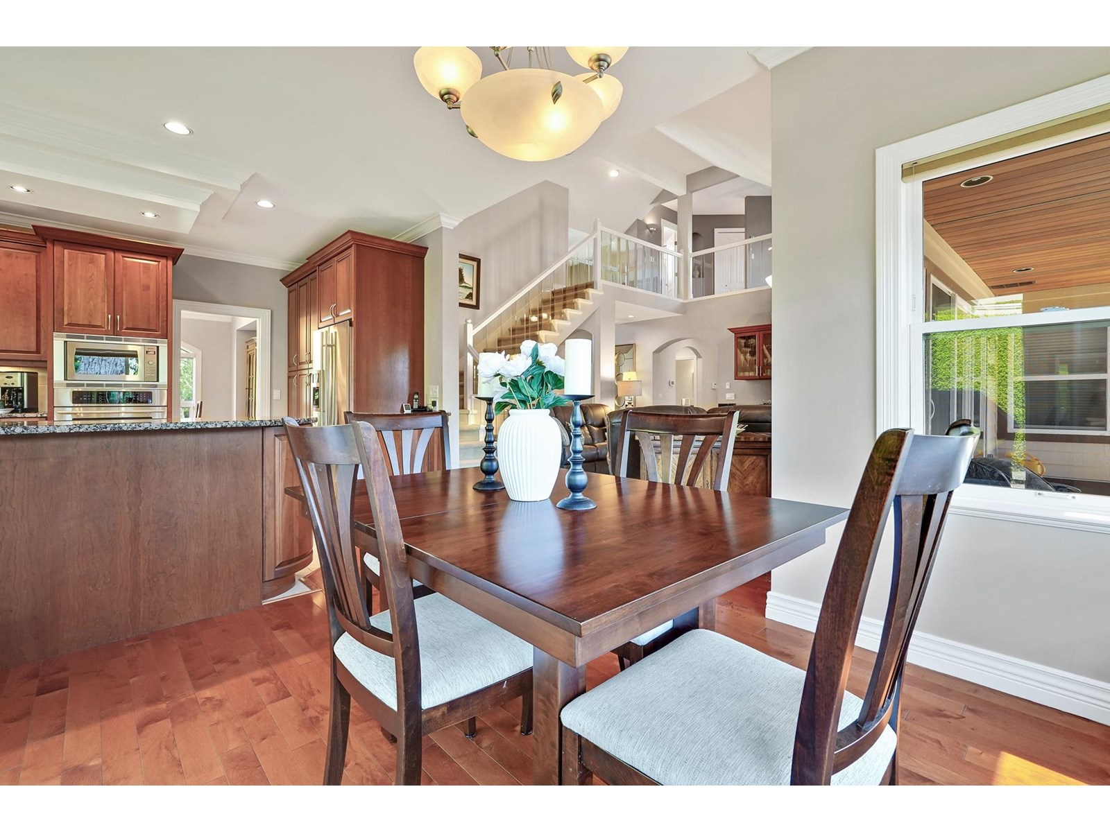 Photo 12 of 16338 Morgan Creek Crescent, Surrey BC