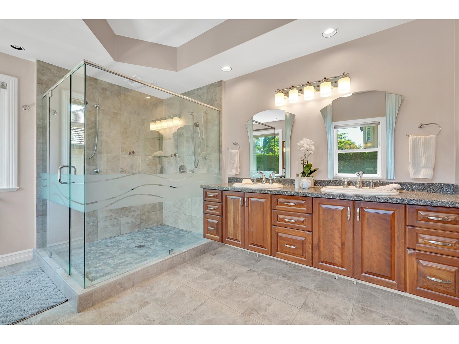 Photo 22 of 16338 Morgan Creek Crescent, Surrey BC