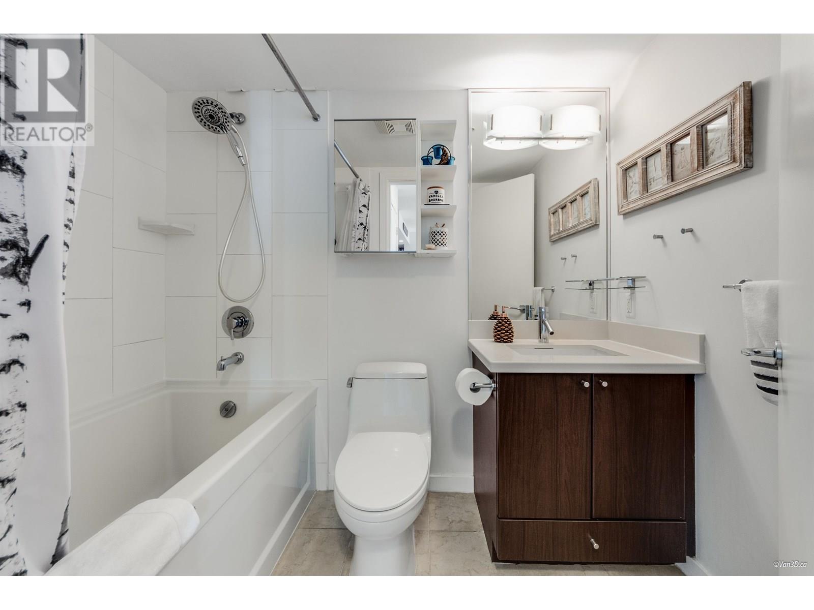 Photo 7 of 405 4400 Buchanan Street, Burnaby BC