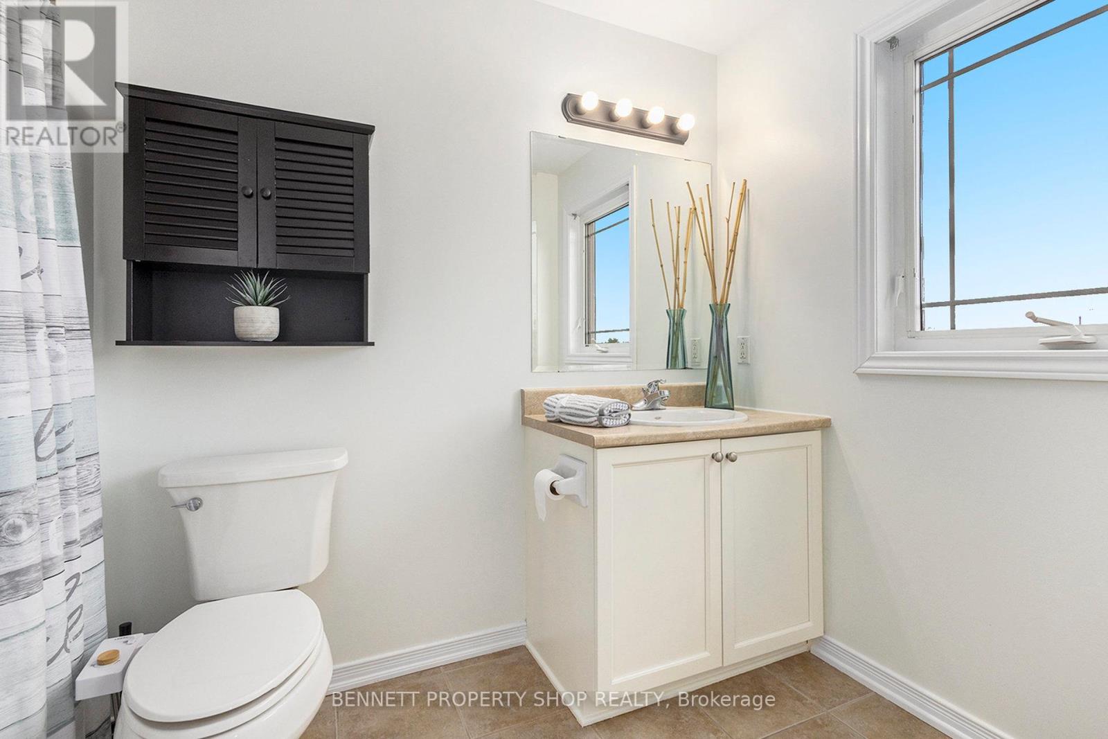 Photo 15 of 508 Pepperville Crescent, Ottawa ON