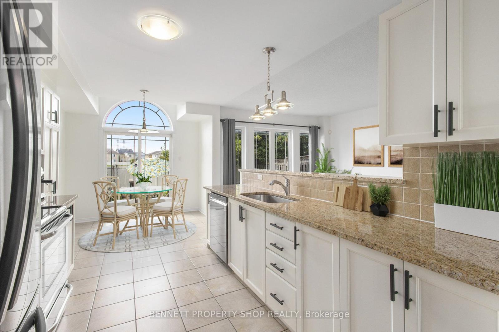 Photo 9 of 508 Pepperville Crescent, Ottawa ON