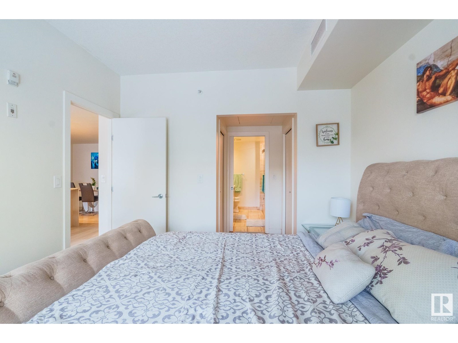 Photo 13 of 304 2510 109 St Nw, Edmonton AB
