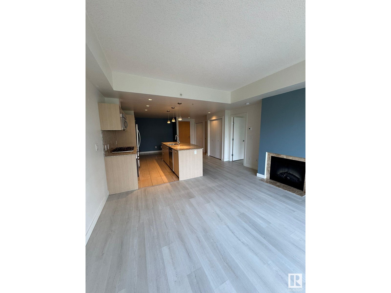 Photo 19 of 304 2510 109 St Nw, Edmonton AB