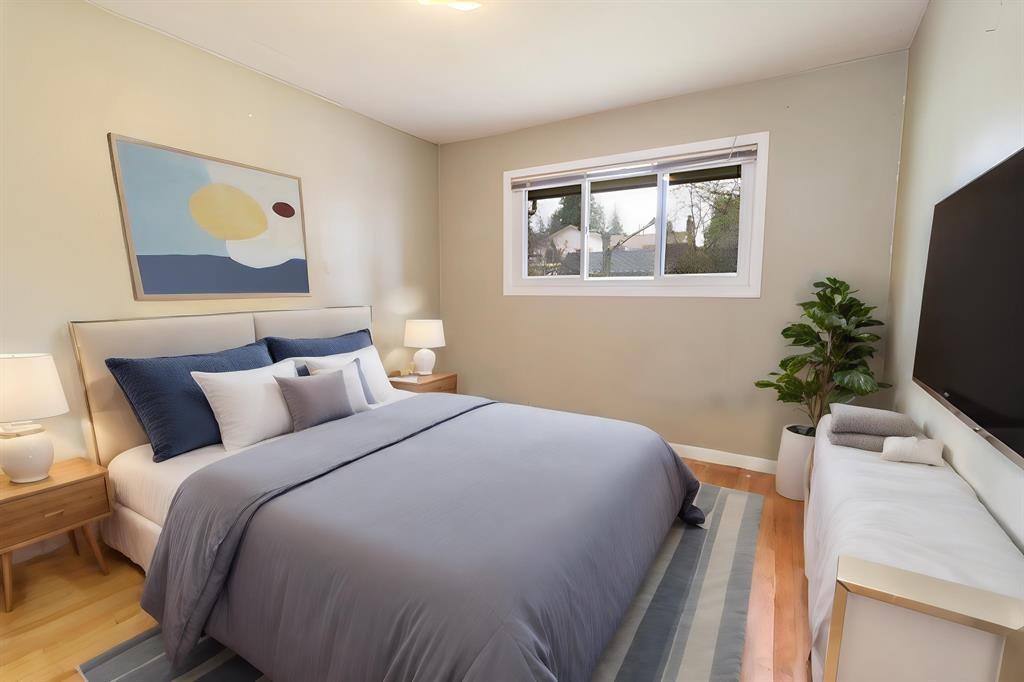 Photo 10 of 11524 97 A Avenue, Surrey BC