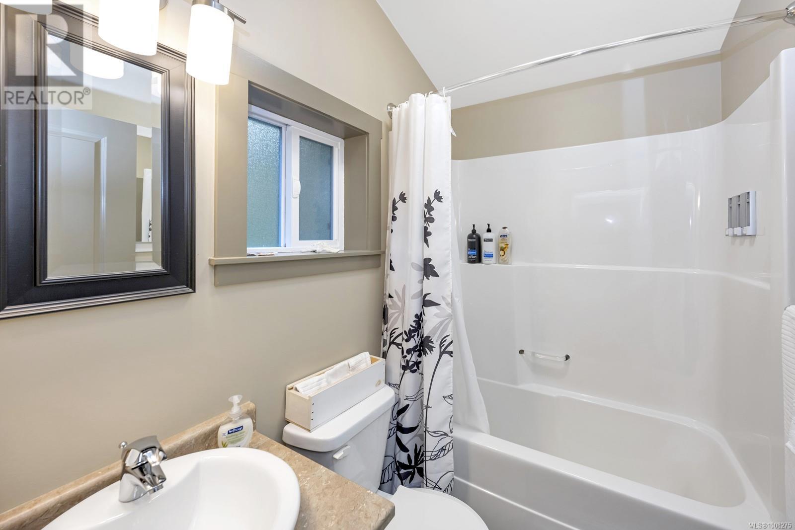 37 6574 Baird Rd, Port Renfrew