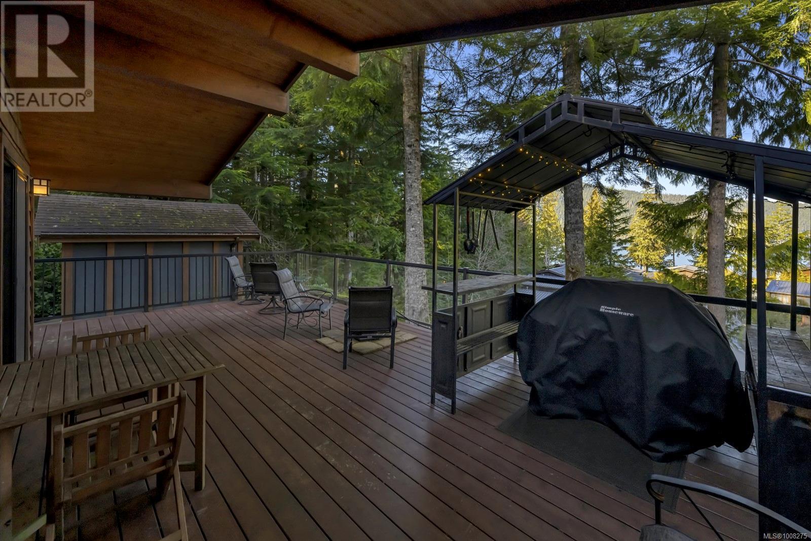 37 6574 Baird Rd, Port Renfrew