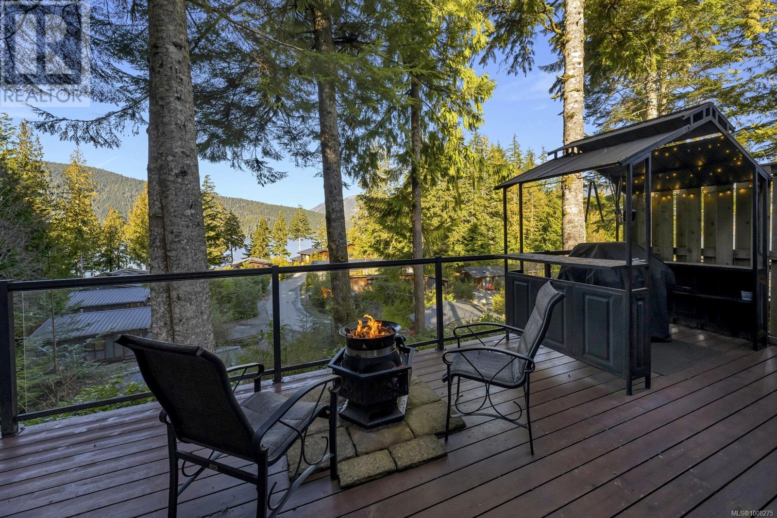 37 6574 Baird Rd, Port Renfrew
