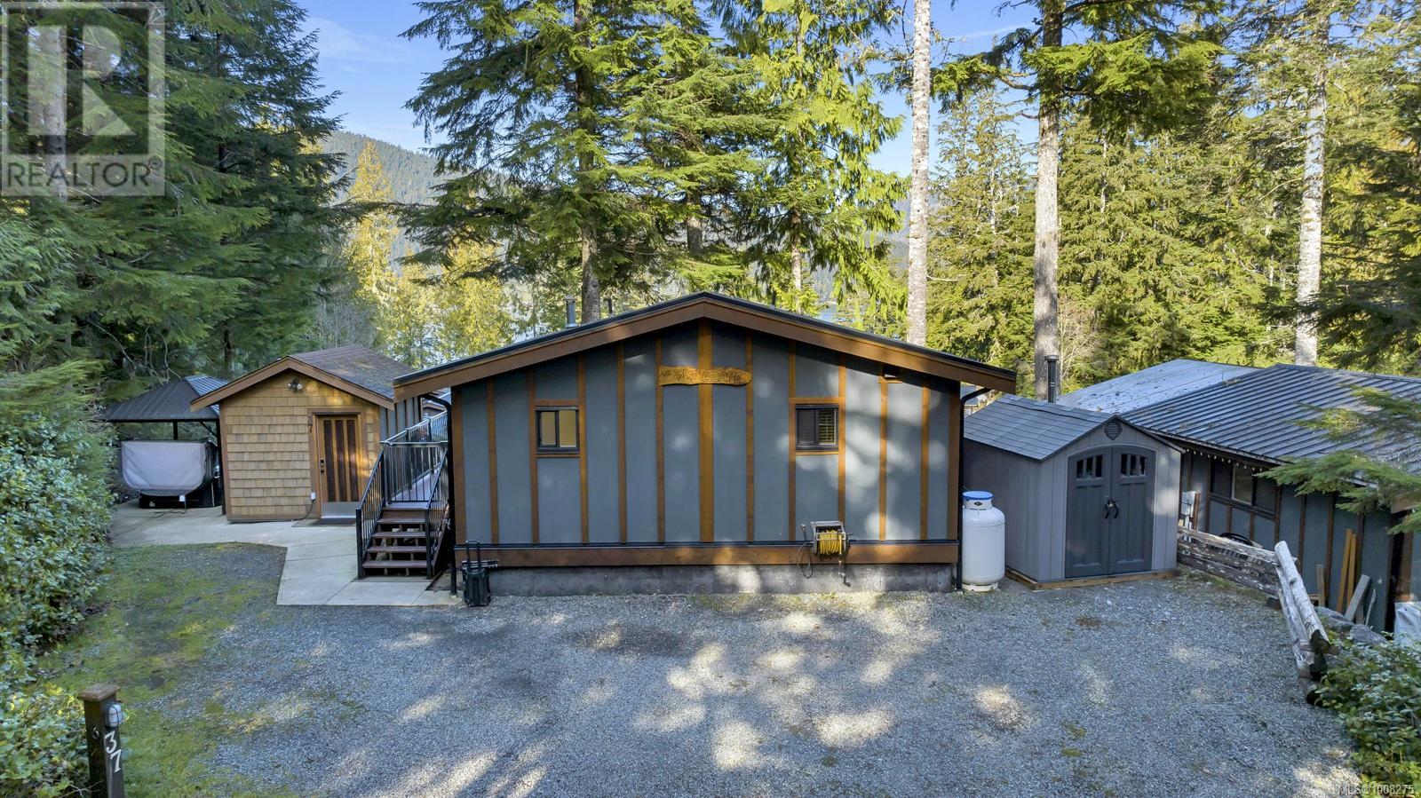 37 6574 Baird Rd, Port Renfrew