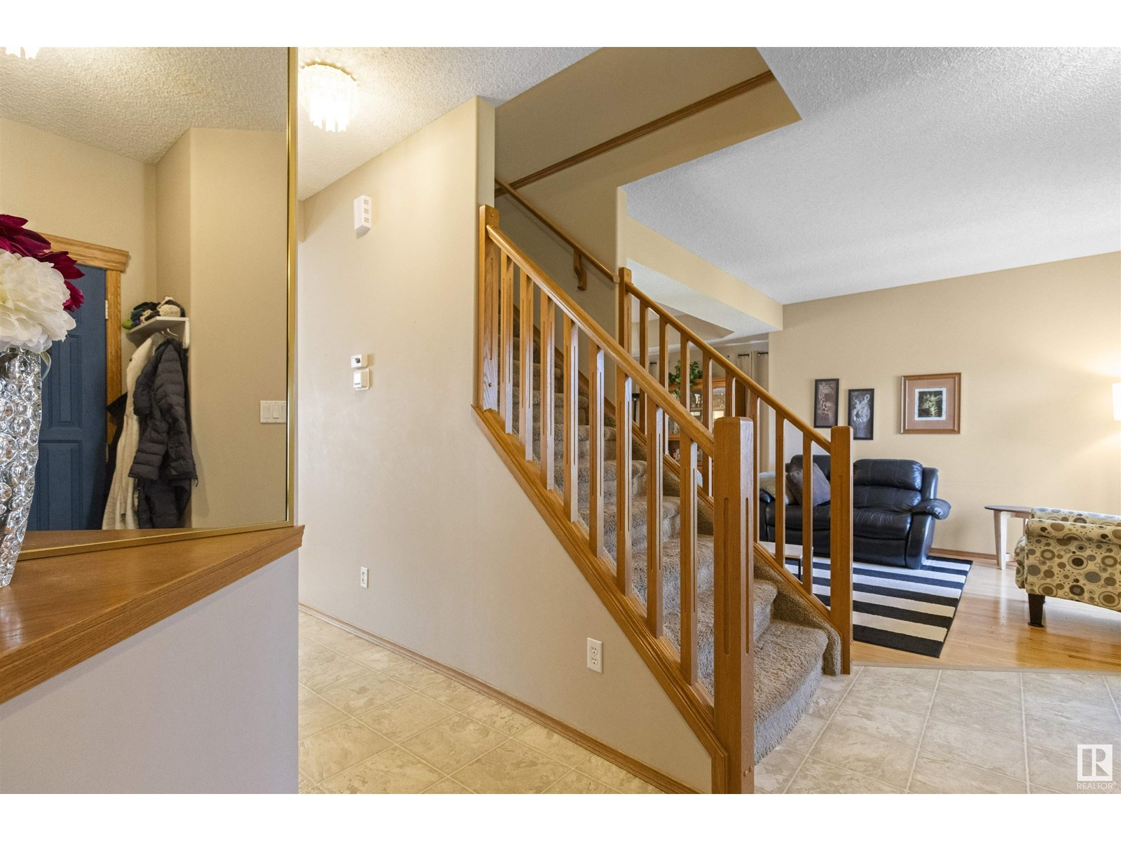Photo 18 of 101 Nottingham Rd, Sherwood Park AB