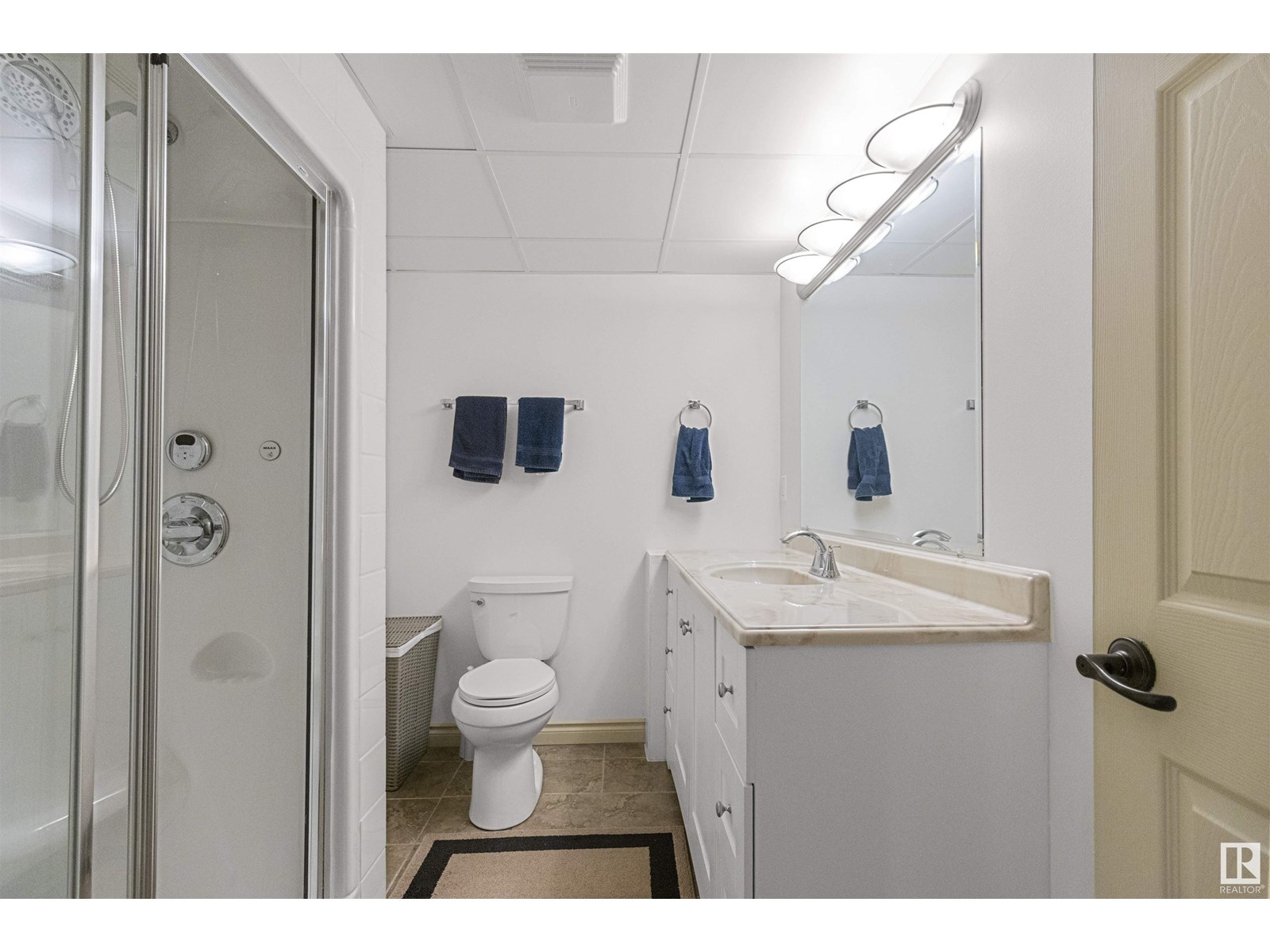 Photo 12 of 101 Nottingham Rd, Sherwood Park AB