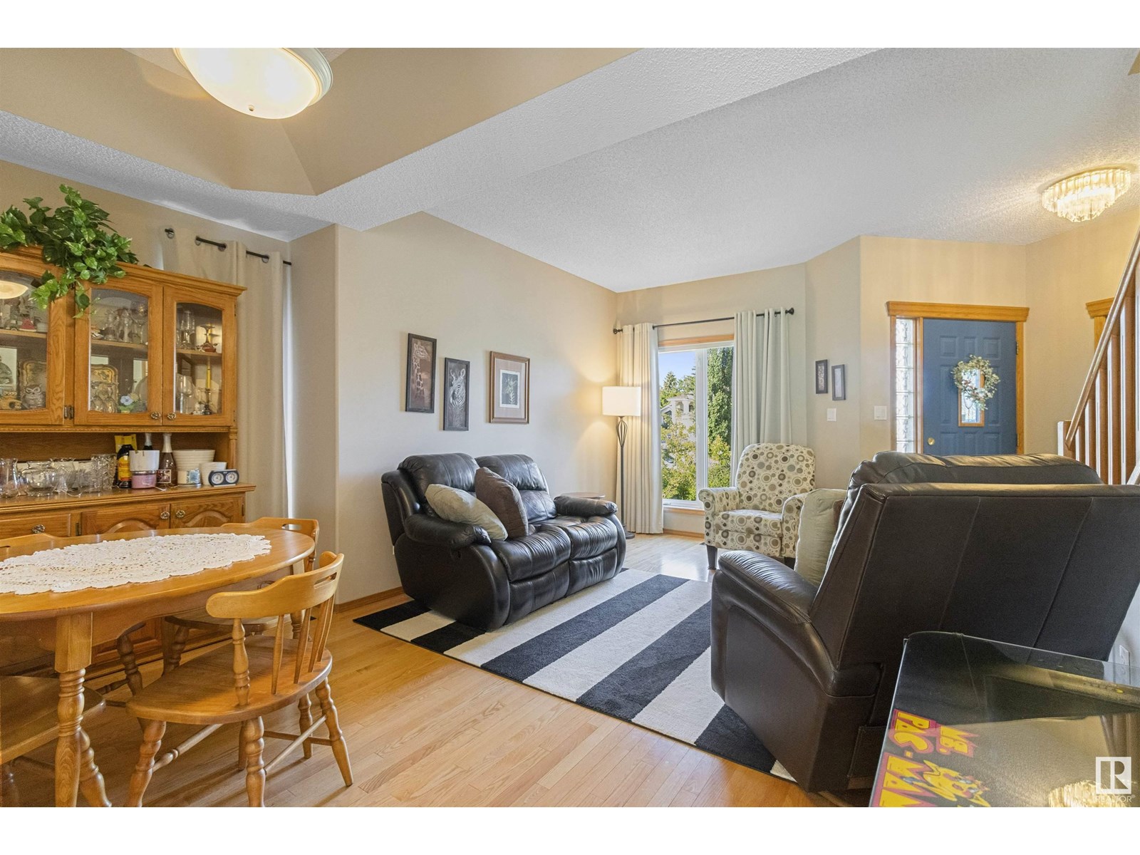 Photo 9 of 101 Nottingham Rd, Sherwood Park AB