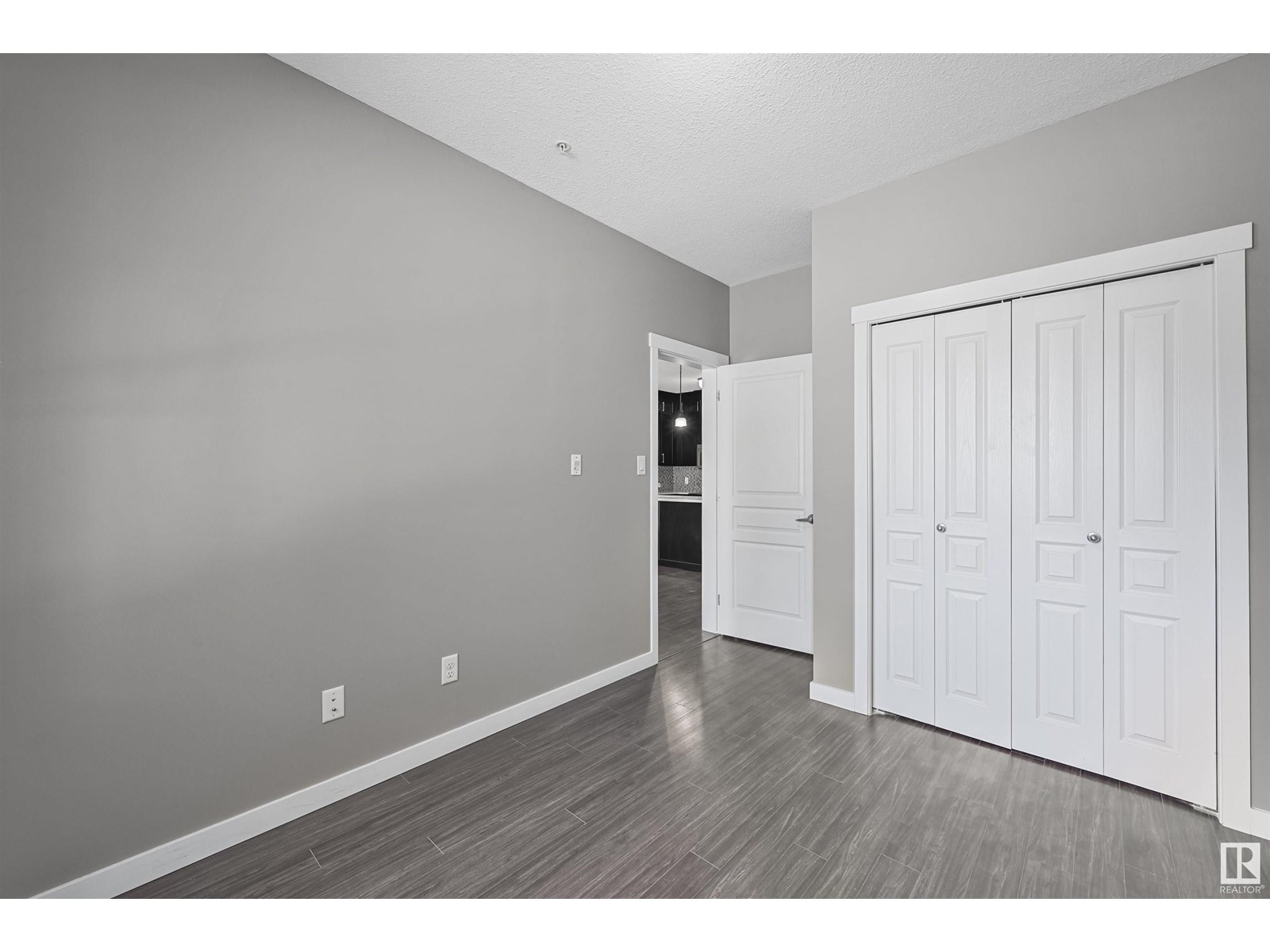 Photo 16 of 108 812 Welsh Dr Sw, Edmonton AB
