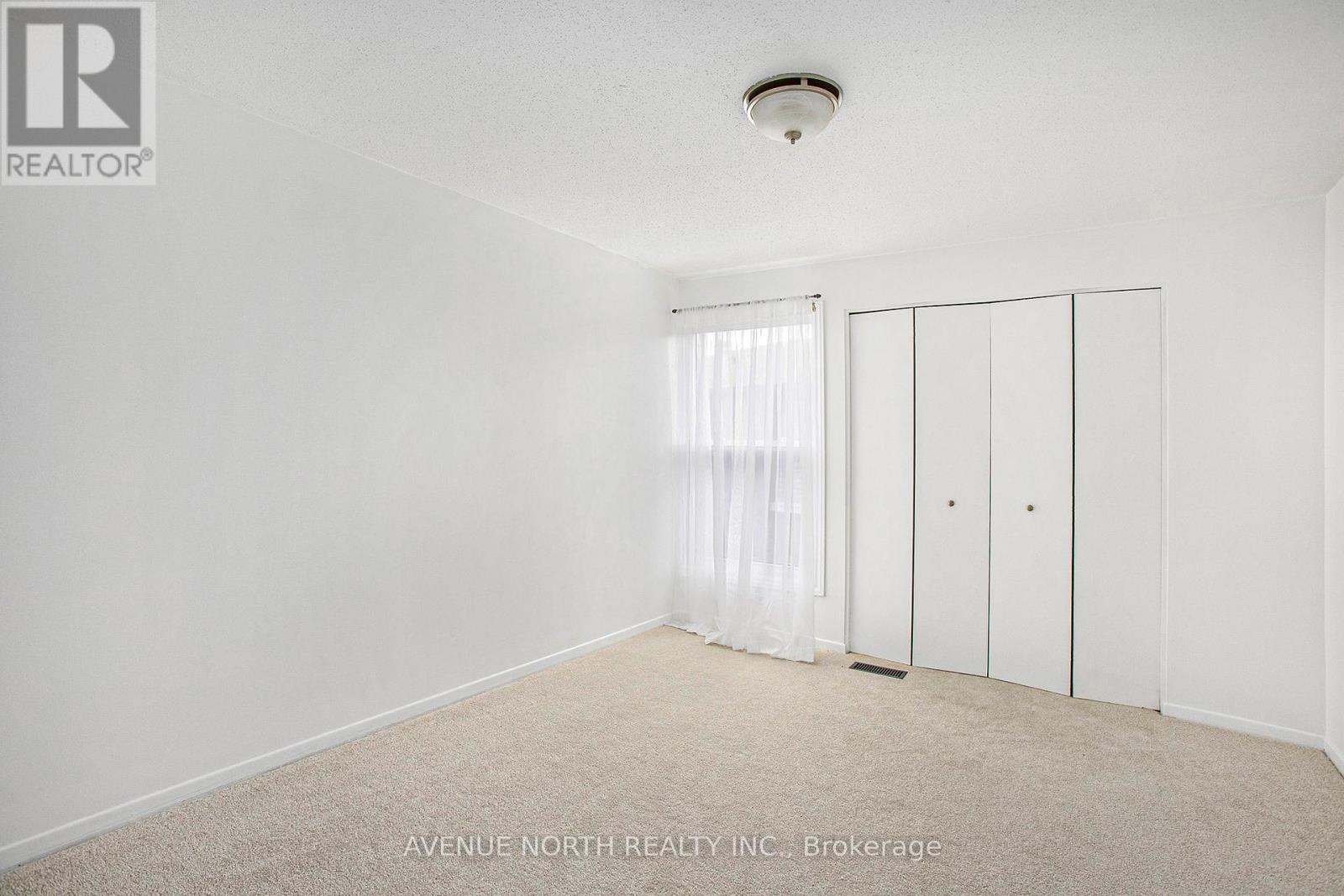 Photo 14 of 767 A Springland Drive, Ottawa ON
