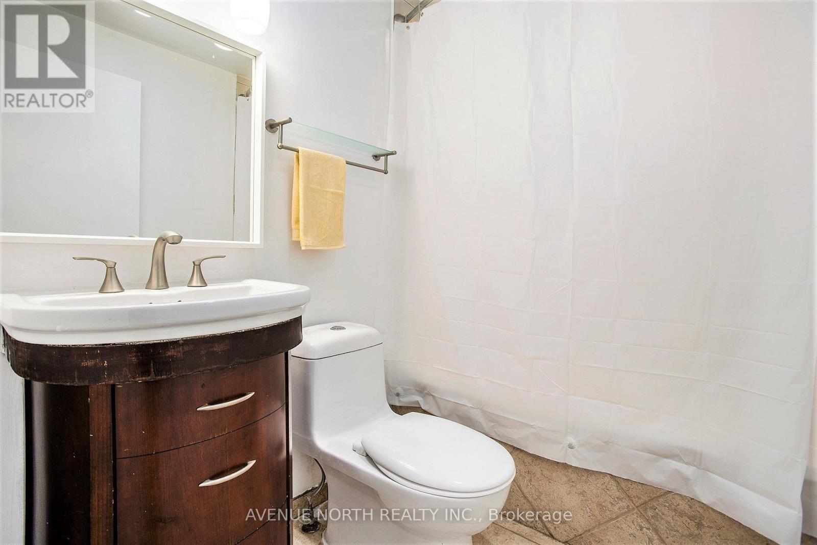 Photo 7 of 767 A Springland Drive, Ottawa ON