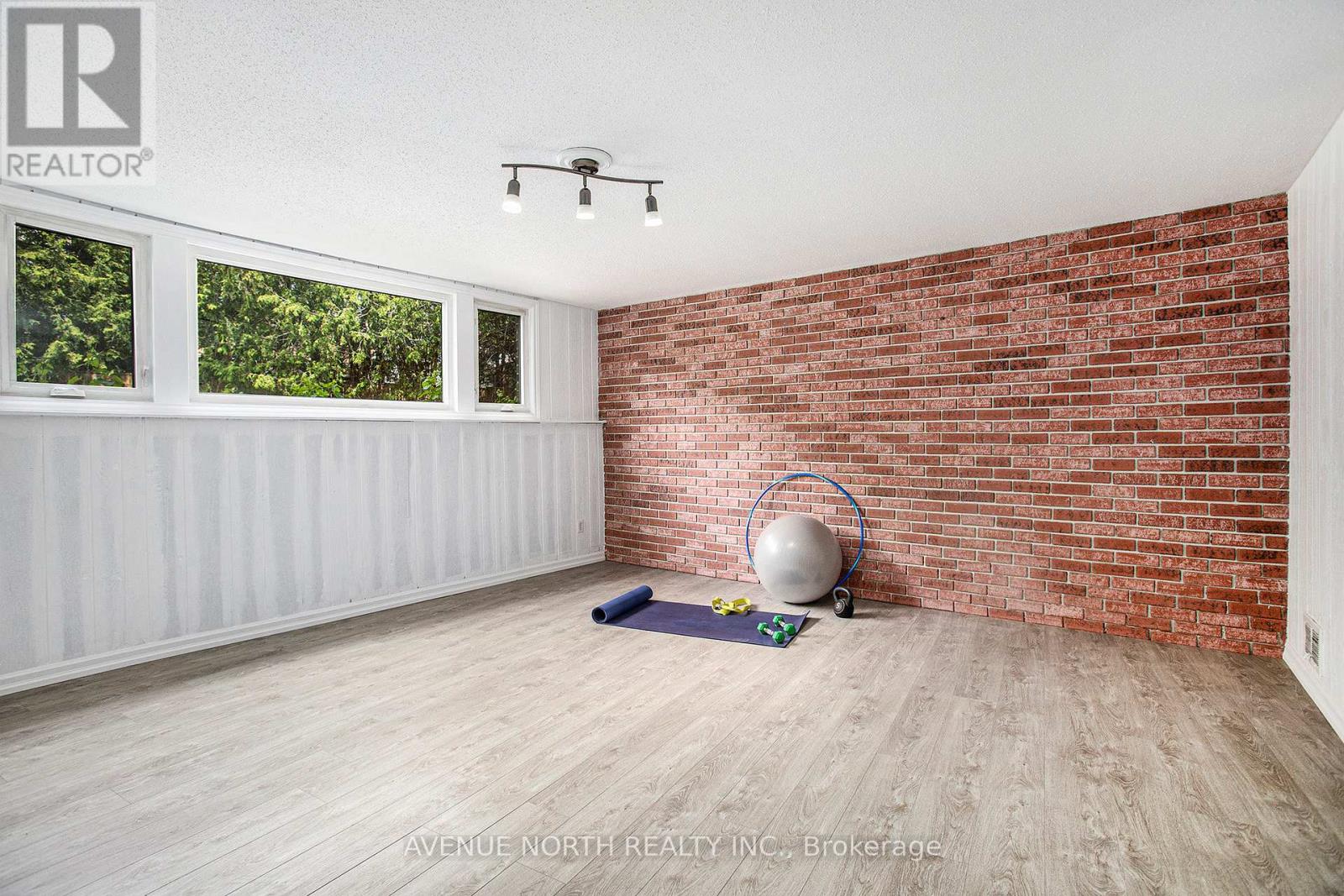 Photo 16 of 767 A Springland Drive, Ottawa ON