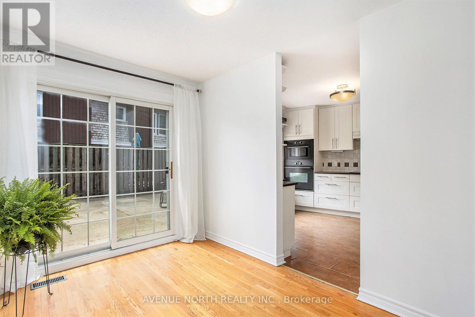 Photo 3 of 767 A Springland Drive, Ottawa ON