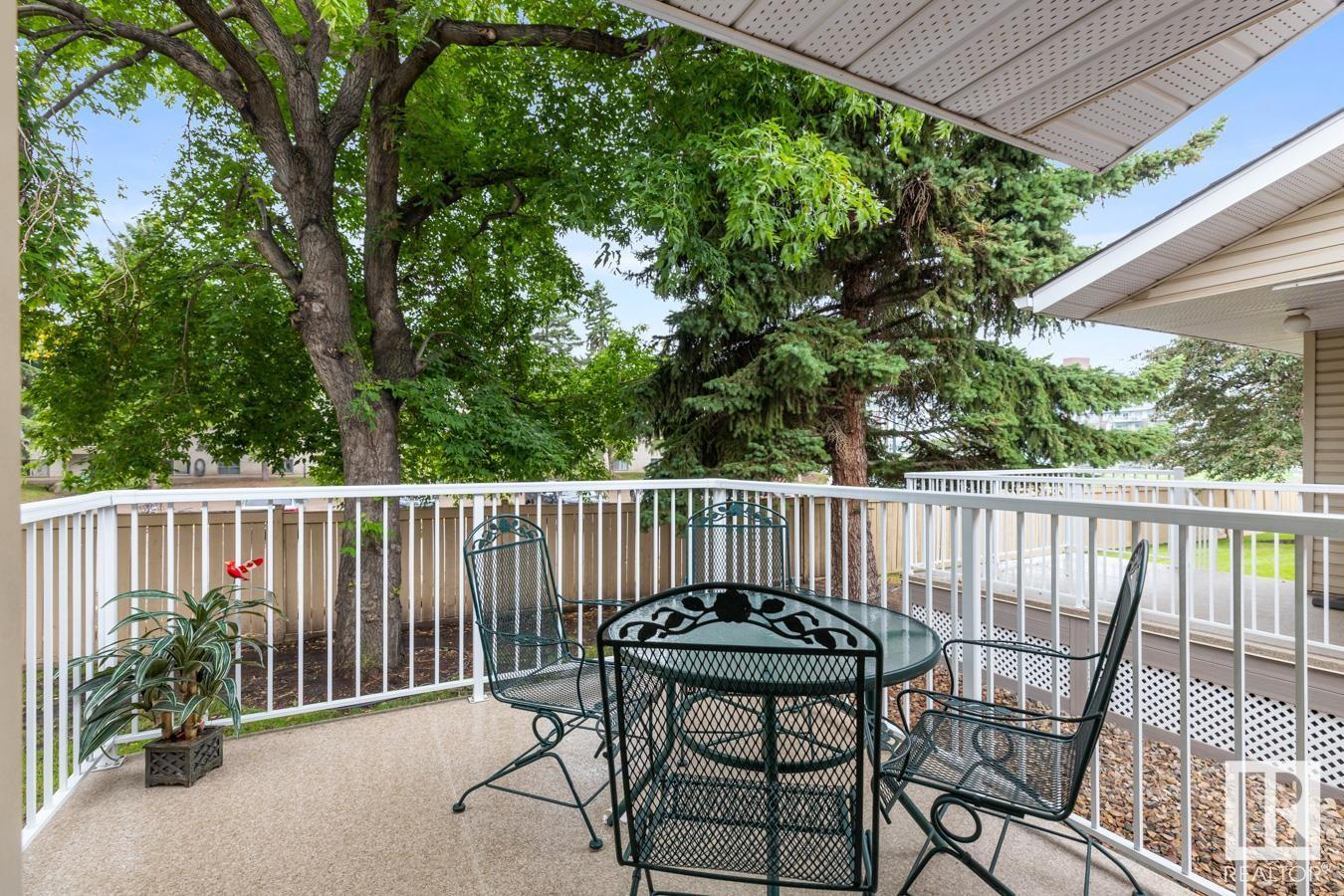 Photo 31 of 10860 25 Av Nw, Edmonton AB
