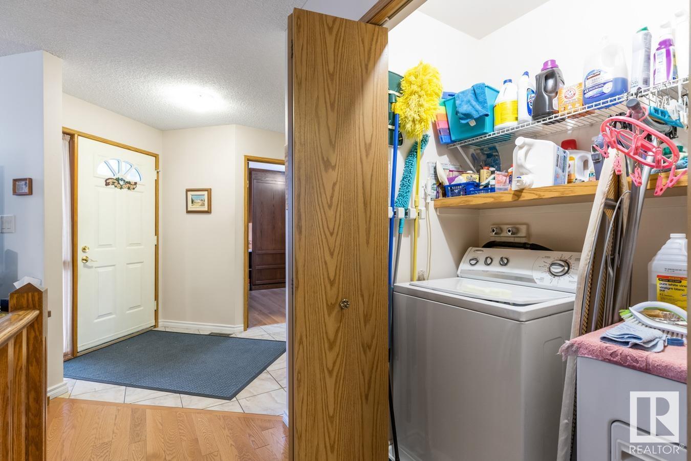 Photo 24 of 10860 25 Av Nw, Edmonton AB
