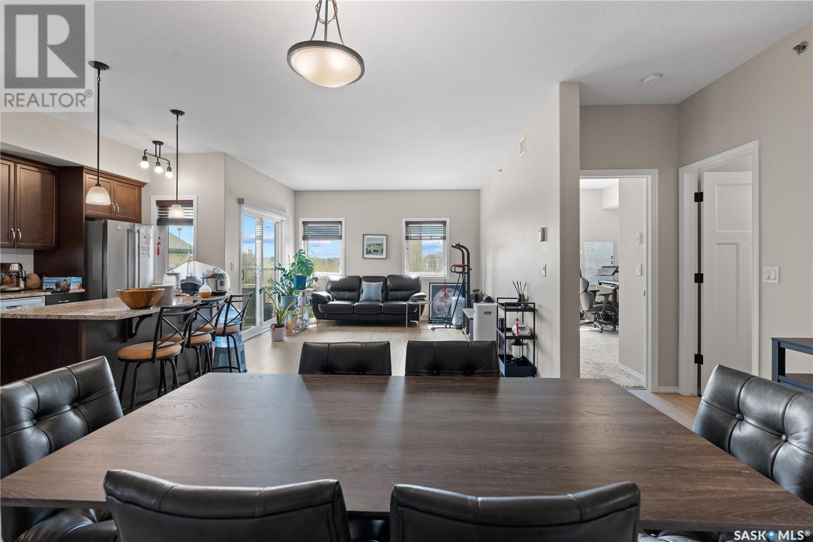 Photo 1 of 416 1220 Blackfoot Drive, Regina SK