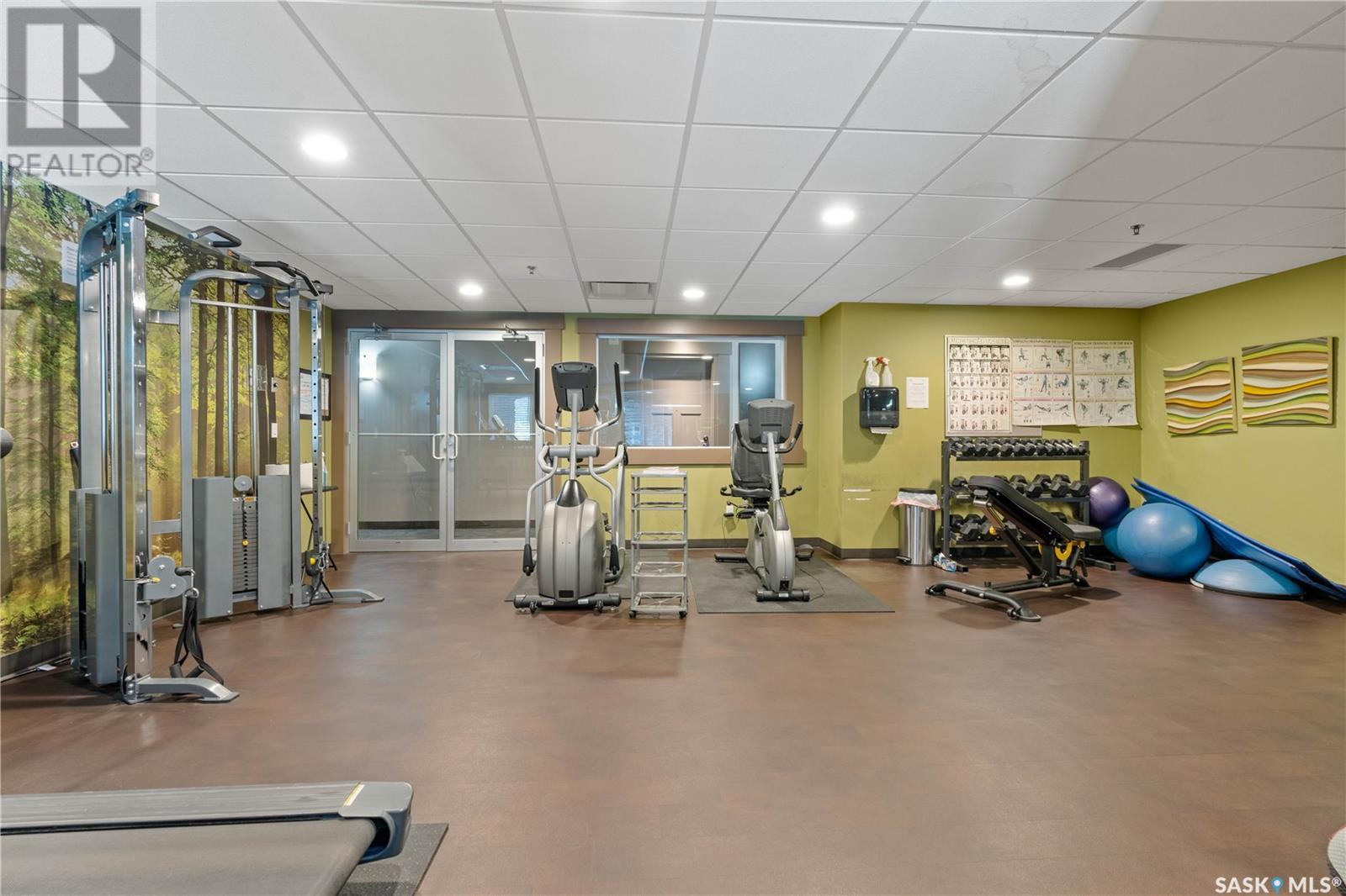 Photo 8 of 416 1220 Blackfoot Drive, Regina SK