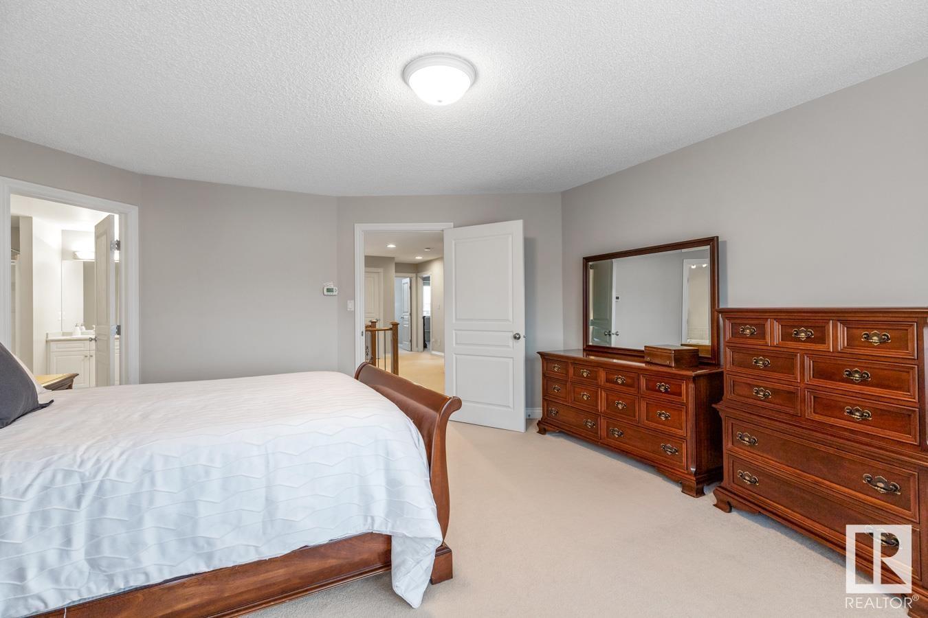 Photo 32 of 255 Tory Cr Nw, Edmonton AB