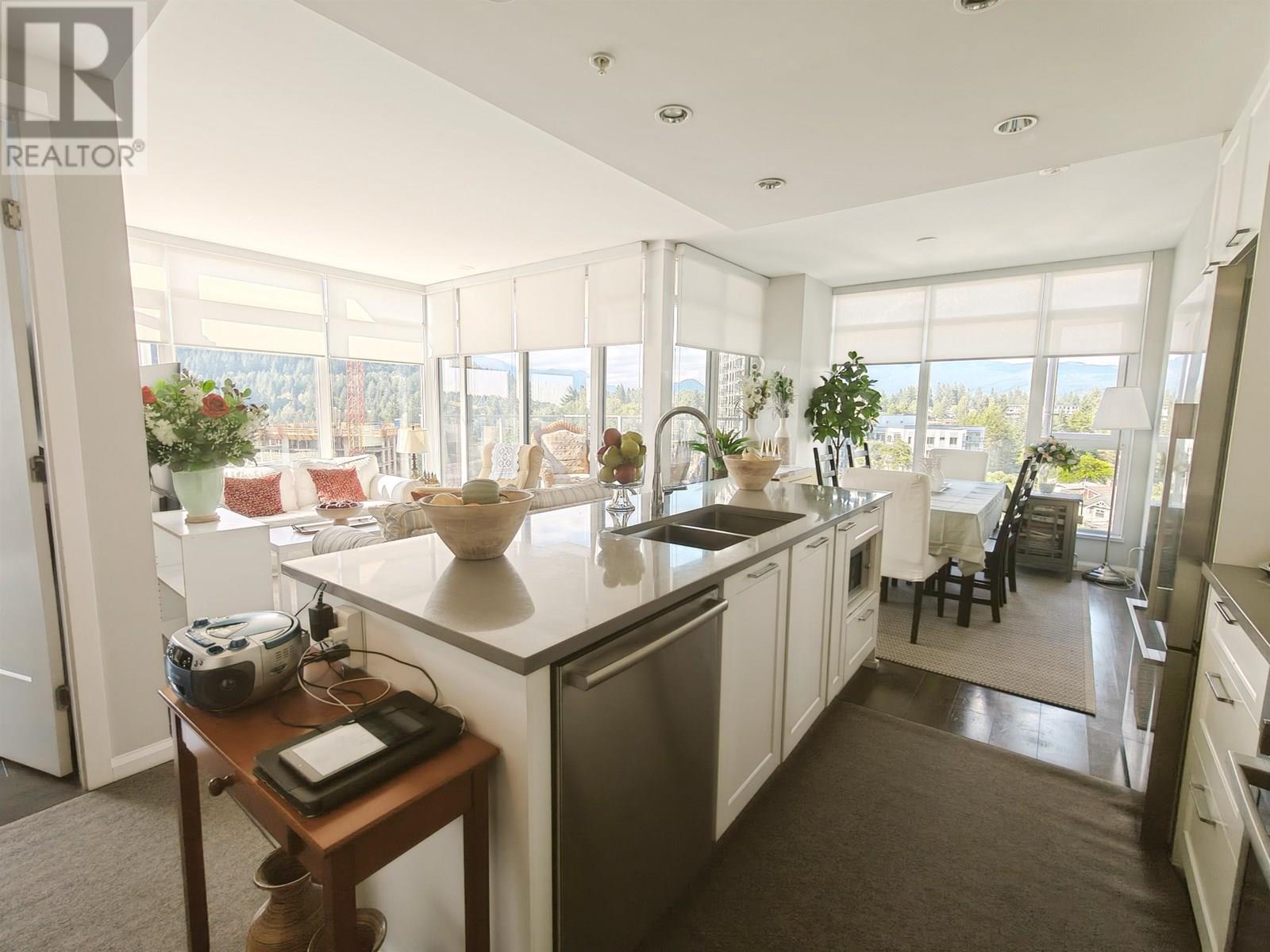 Photo 4 of 1005 520 Como Lake Avenue, Coquitlam BC