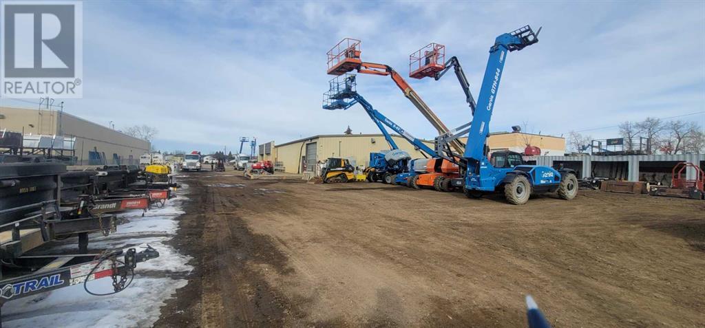 Photo 8 of 7895 50 Avenue, Red Deer AB